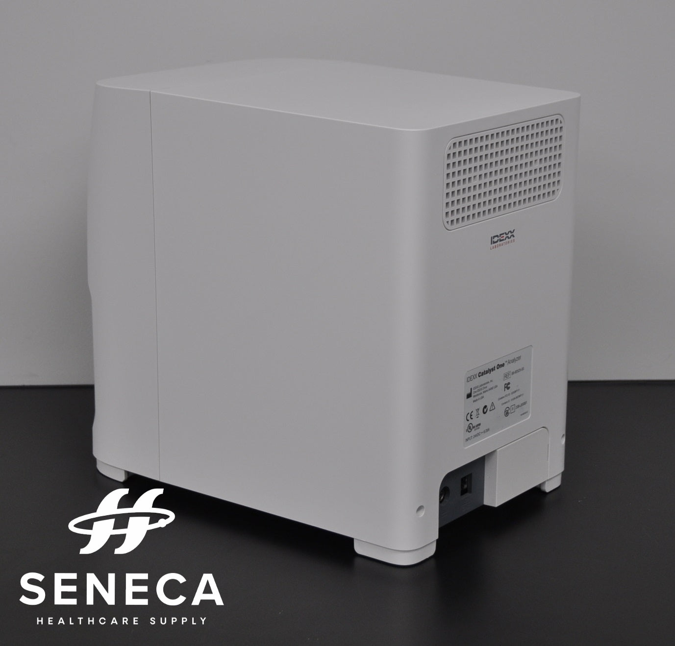 IDEXX CATALYST ONE VETERINARY BLOOD CHEMISTRY ANALYZER