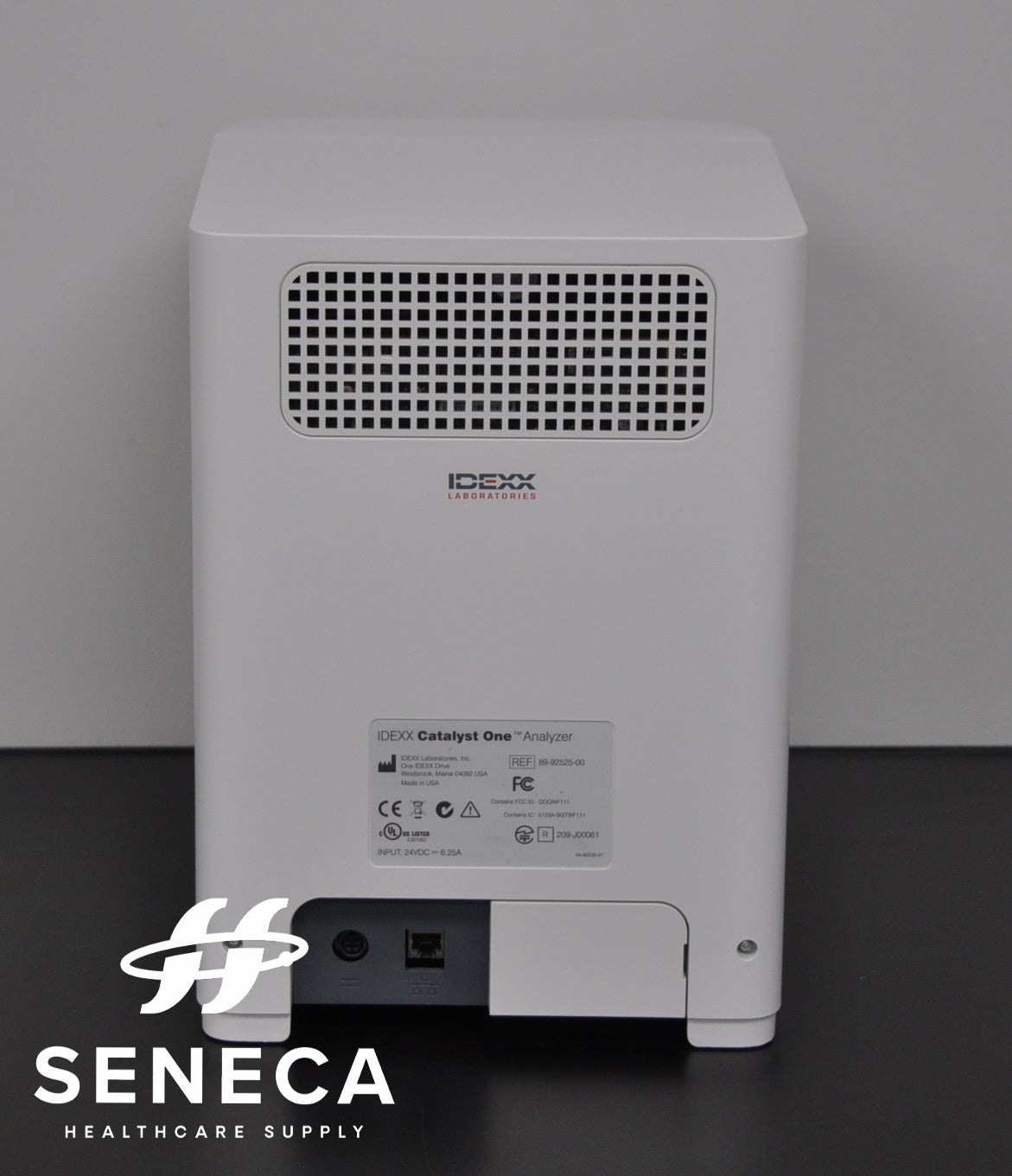 IDEXX CATALYST ONE VETERINARY BLOOD CHEMISTRY ANALYZER